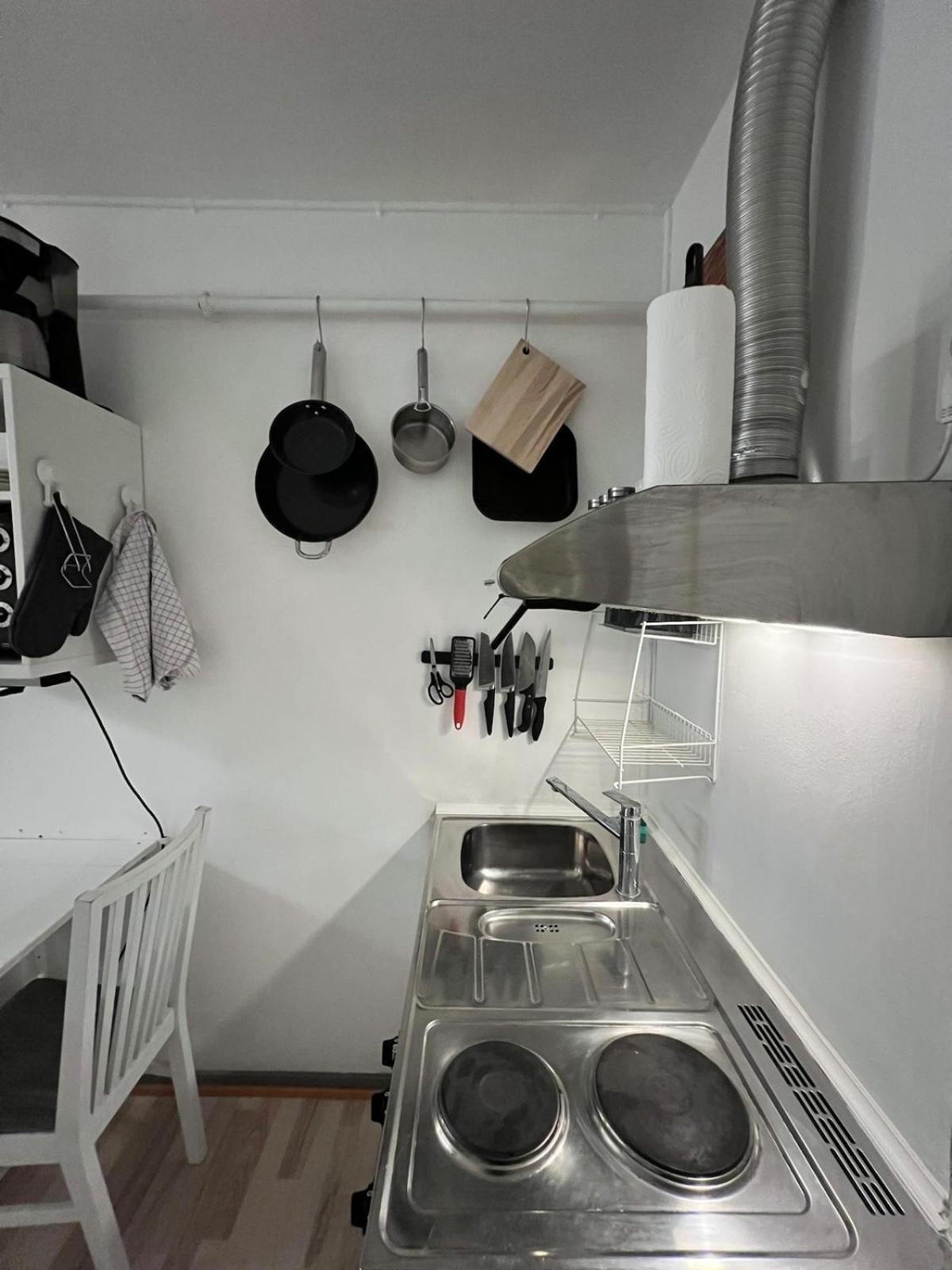 Comfort Cozy Near Airport Apartment