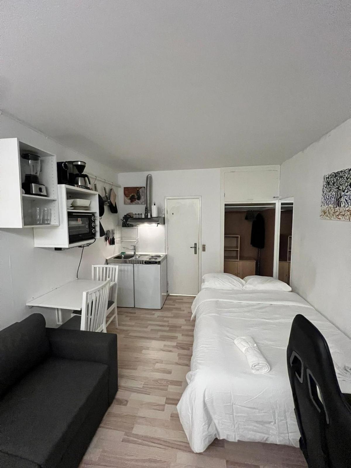 Comfort Cozy Near Airport